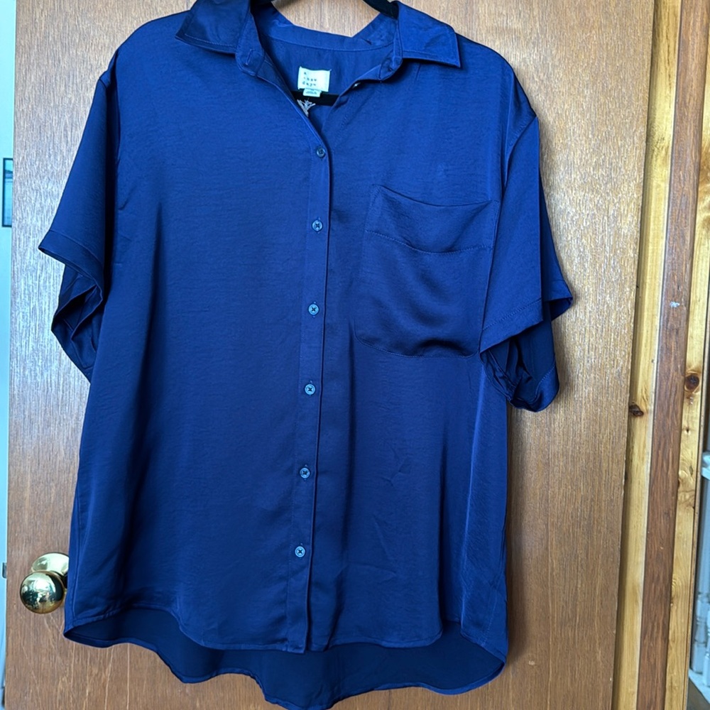 A New Day button down short sleeve navy blue top size Medium